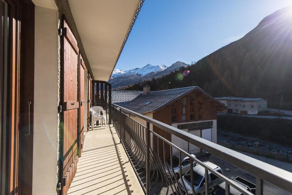 Les Bulles - Www Valcenis Net - Apartman Lanslebourg-Mont-Cenis Kültér fotó