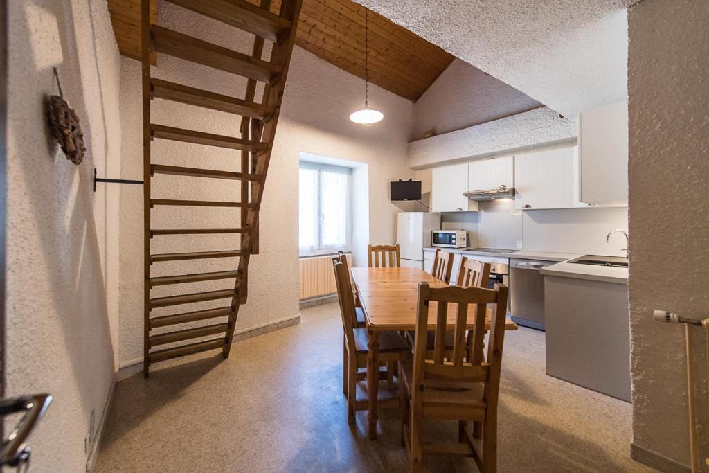 Les Bulles - Www Valcenis Net - Apartman Lanslebourg-Mont-Cenis Kültér fotó