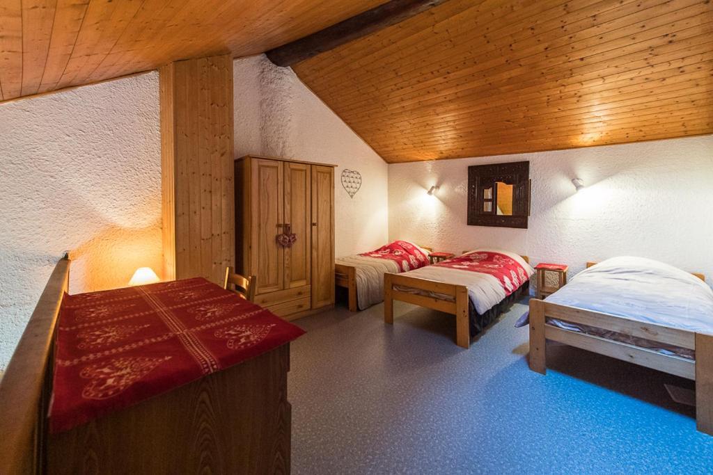 Les Bulles - Www Valcenis Net - Apartman Lanslebourg-Mont-Cenis Kültér fotó